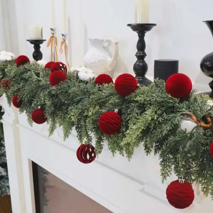 🎅 Luxe Velvet Christmas Balls – Elegant Holiday Glow