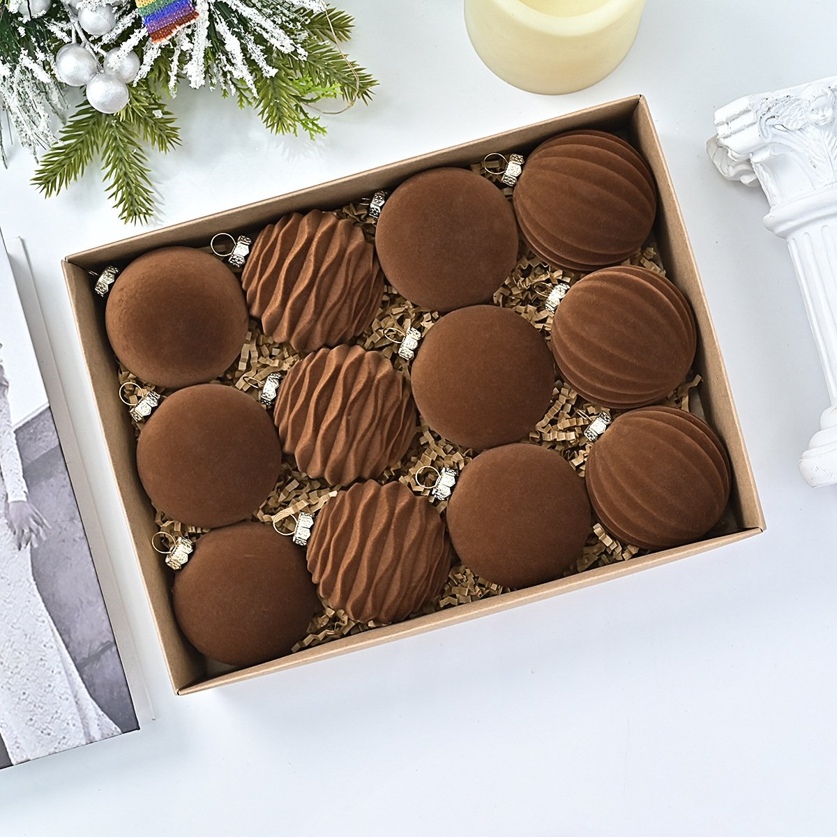🎅 Luxe Velvet Christmas Balls – Elegant Holiday Glow