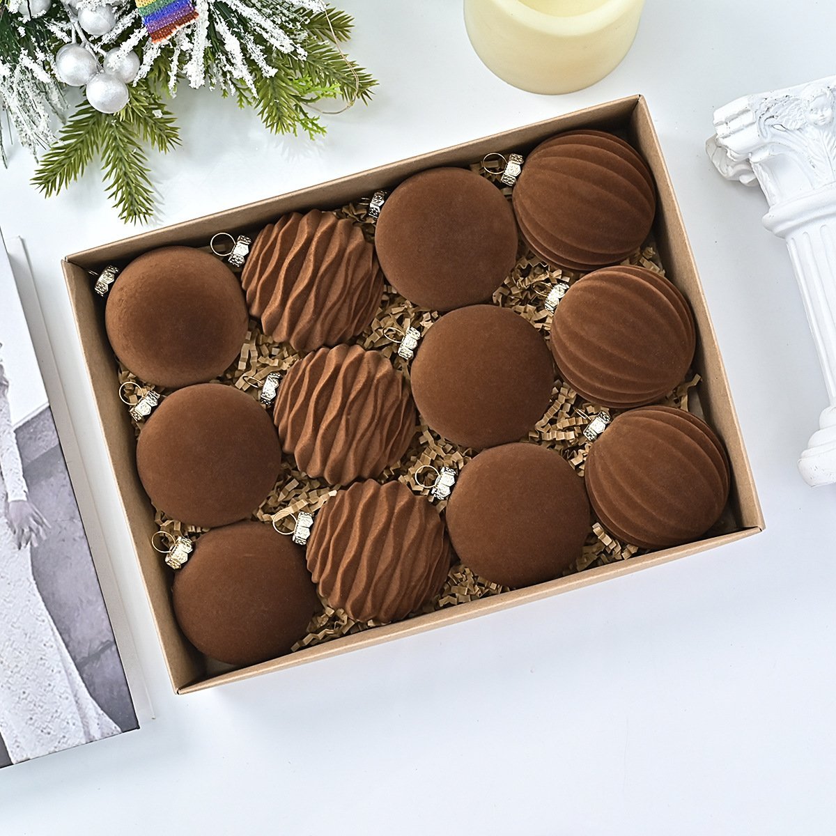 🎅 Luxe Velvet Christmas Balls – Elegant Holiday Glow