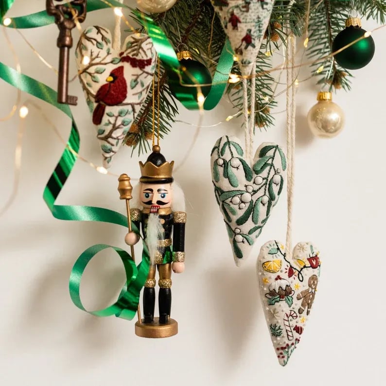 💖DIY Heart Shaped Hand Embroidered Christmas Finished product/DIY material kit