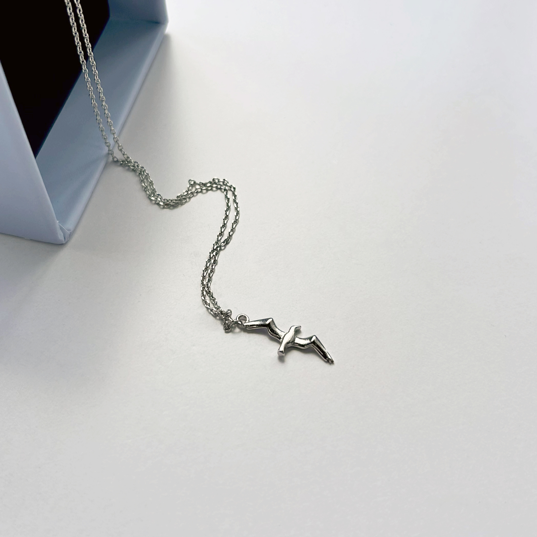 1989 Seagull Necklace