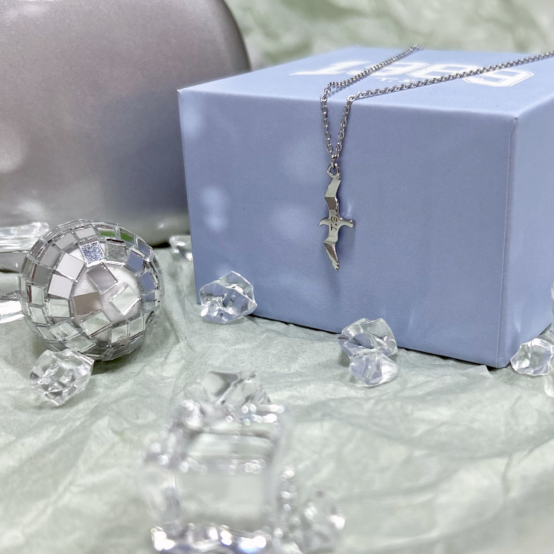 1989 Seagull Necklace