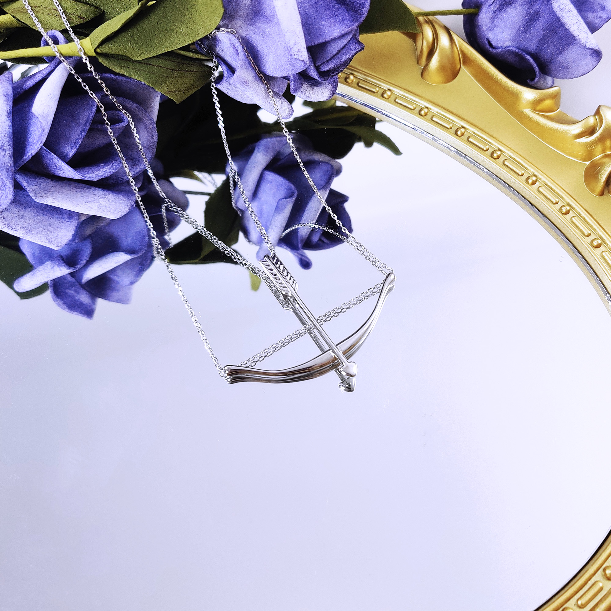 Lover Archer Necklace