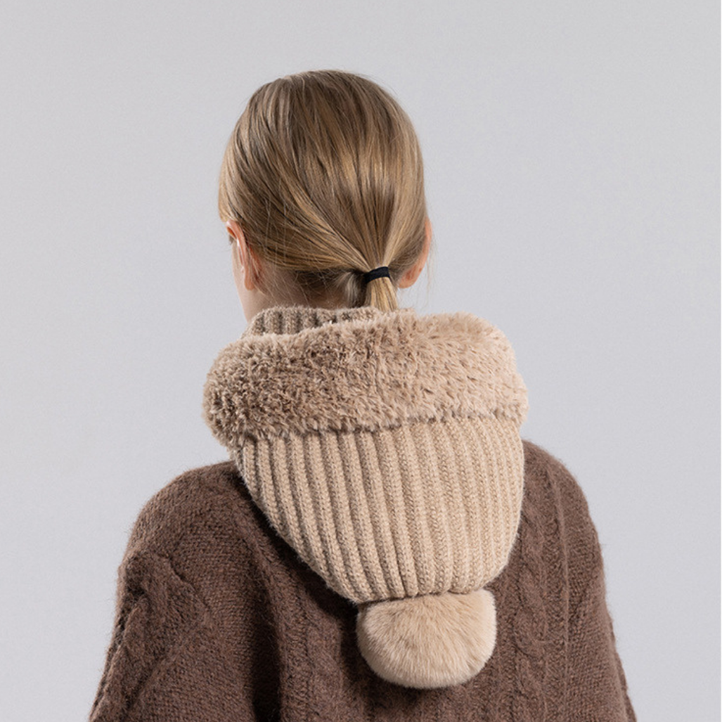 Women’s Knitted Hat In Autumn And Winter