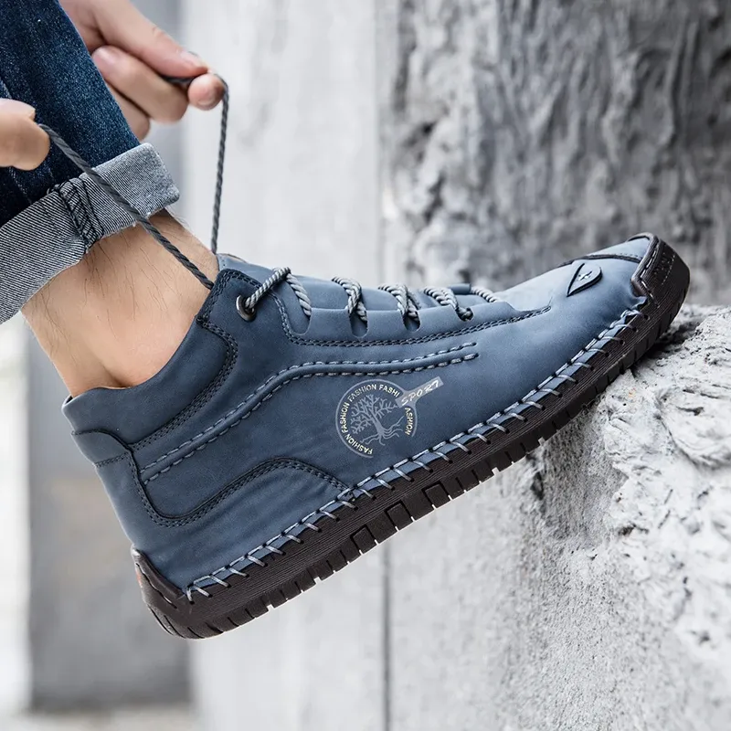 (⏰LAST DAY - 49% OFF🛒)Men's Retro Hand-Stitched Pigskin Boots – Wide Toe, Breathable, Non-Slip, Arch Support, Memory Foam Insole, Lightweight & Comfortable for Walking & Driving