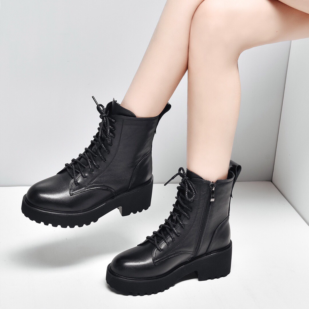 💥Last day deals 50% OFF💥bestselling💥Women's Casual Versatile Genuine Leather Boots