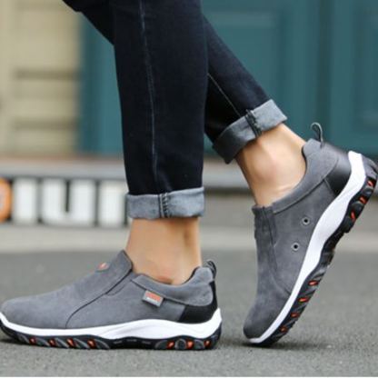 On the last day, 70% RABATT men's shoes offer foot support, breathability, lightness and anti-slip properties - proven to relieve plantar fasciitis, foot and heel pain.