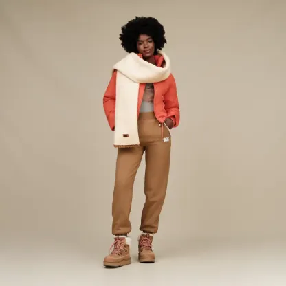 Femme fluff Scalloped Scarf