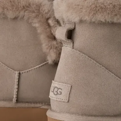 Femme Classic Mini Posy Boot