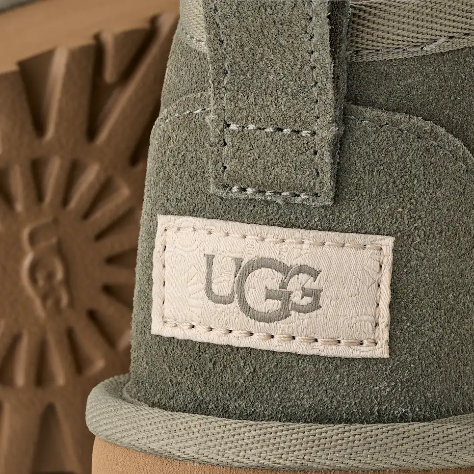 Kids Classic Ultra Mini Platform Boot