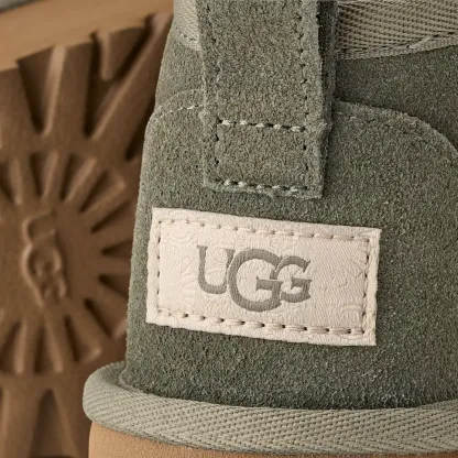 Kids Classic Ultra Mini Platform Boot