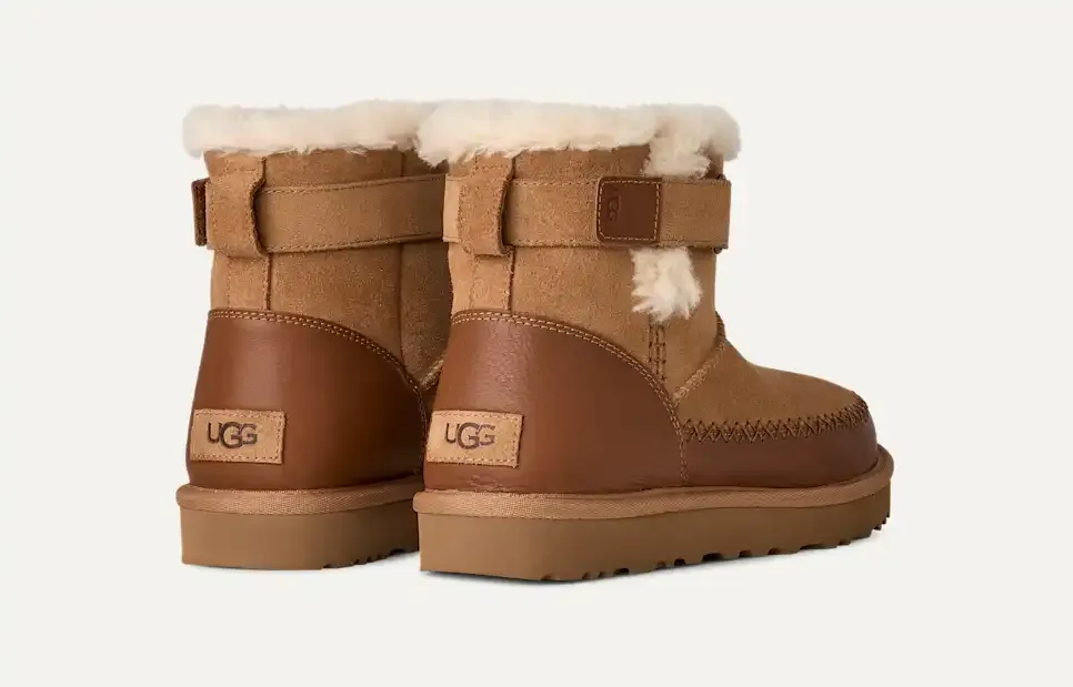 Women's Classic RetroChic Strap Boot