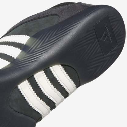 Adithtdas ballerina x bad bunny