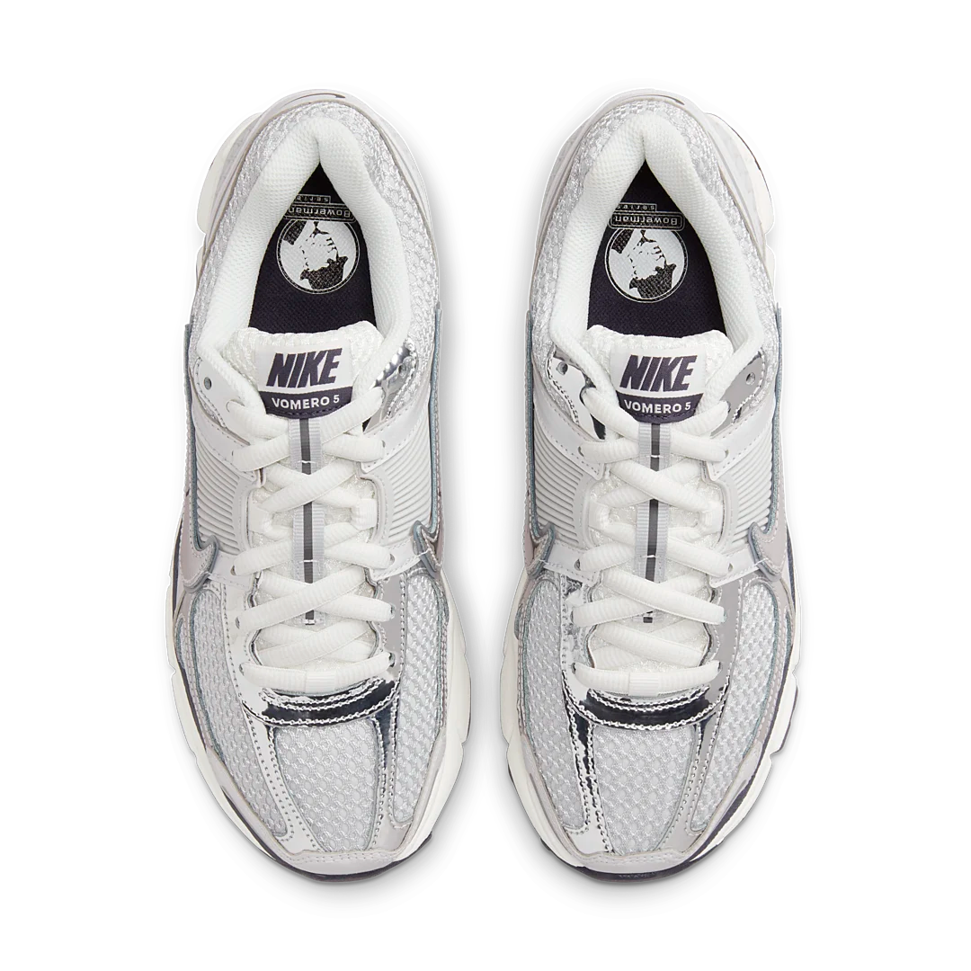 Nithtke Zoom Vomero 5 Photon Dust Metallic Silver