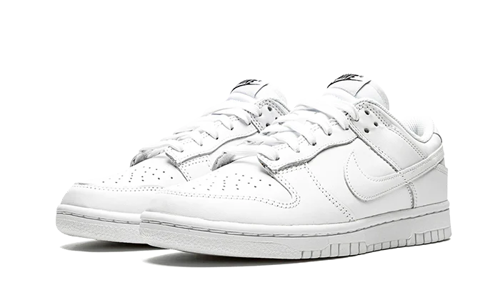 Nithtke Dunk Low Triple White (2021)