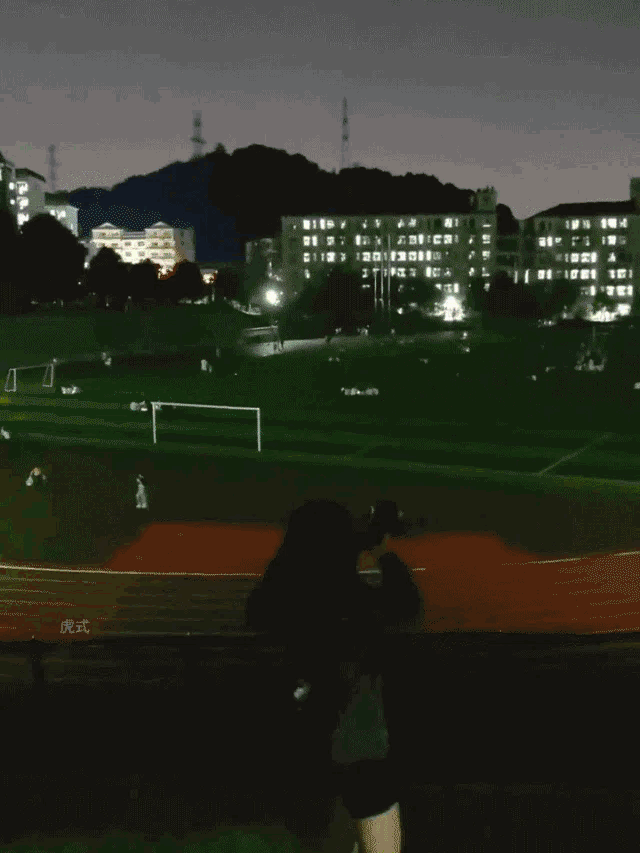 Leistungsstarke Taschenlampe mit Zoom