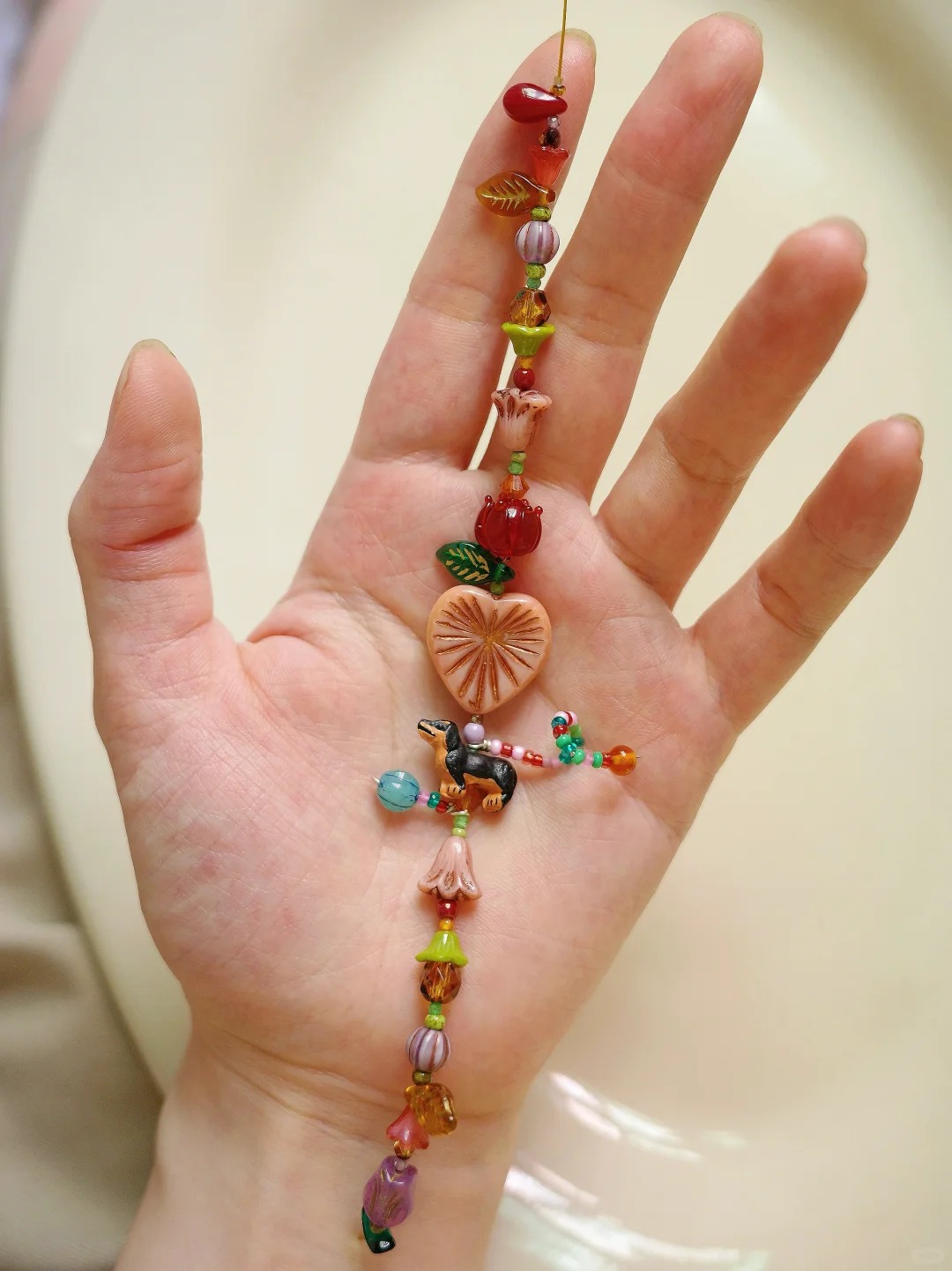 “The Romance of Puppies "playful retro pink bracelet