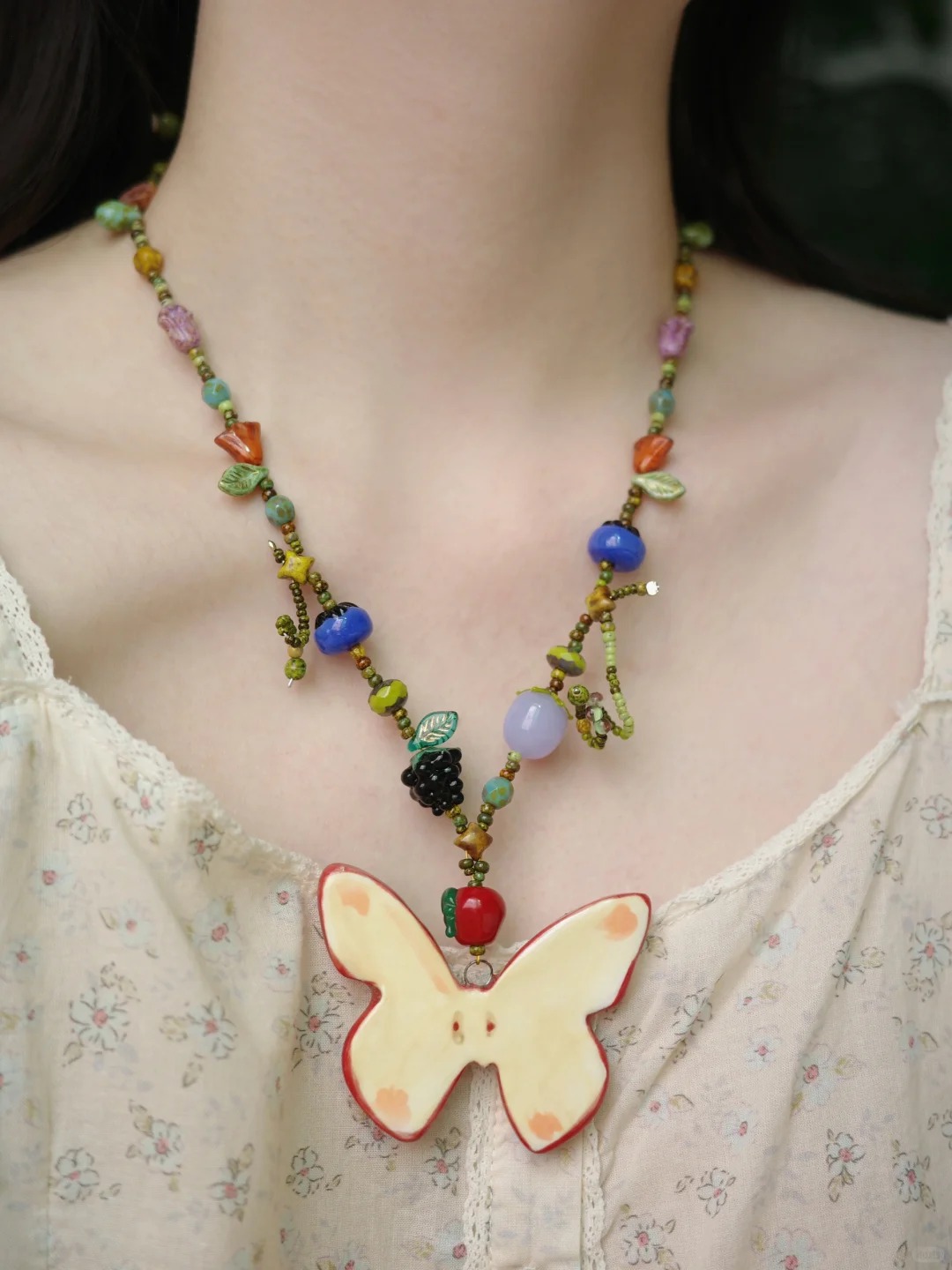 “Growing into a Flying Summer "Apple Butterfly Necklace