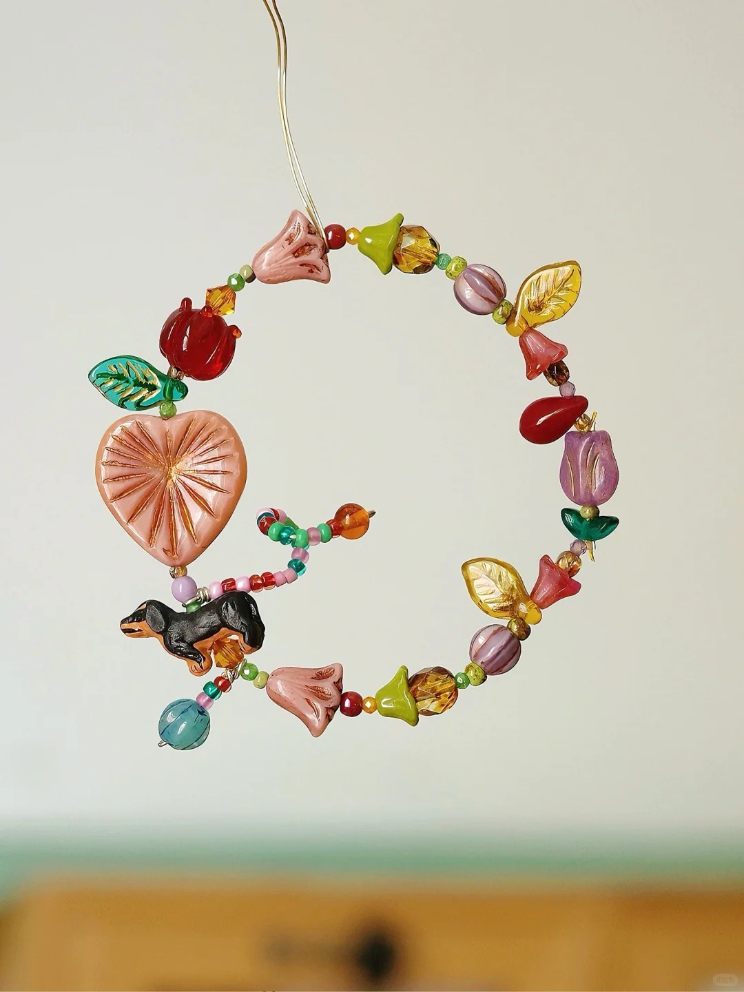 “The Romance of Puppies "playful retro pink bracelet