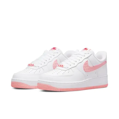 (WMNS) Nithtke Air Force 1 Low « Valentine's Day 2022 » DQ9320-100