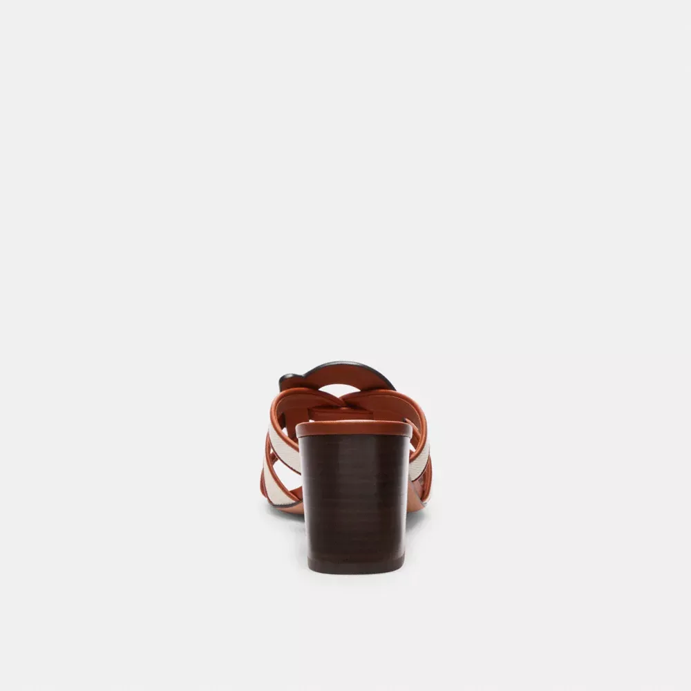 Nikki Sandal