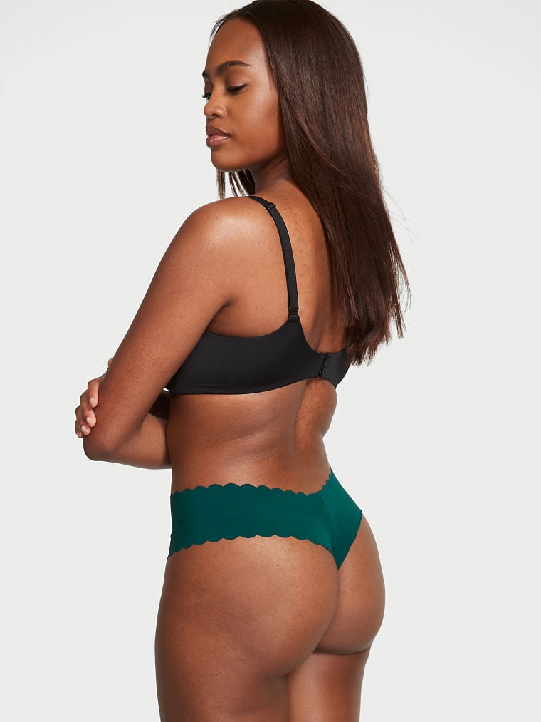 No-Show Ribbed Thong Panty