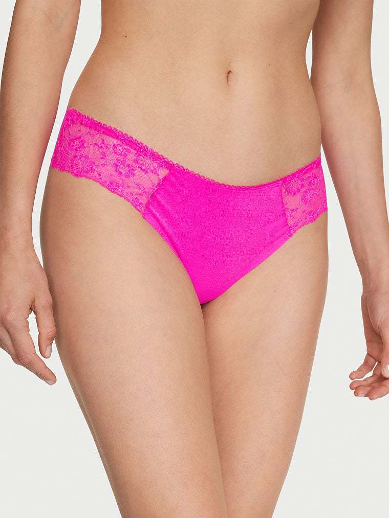 No-Show Ribbed Thong Panty