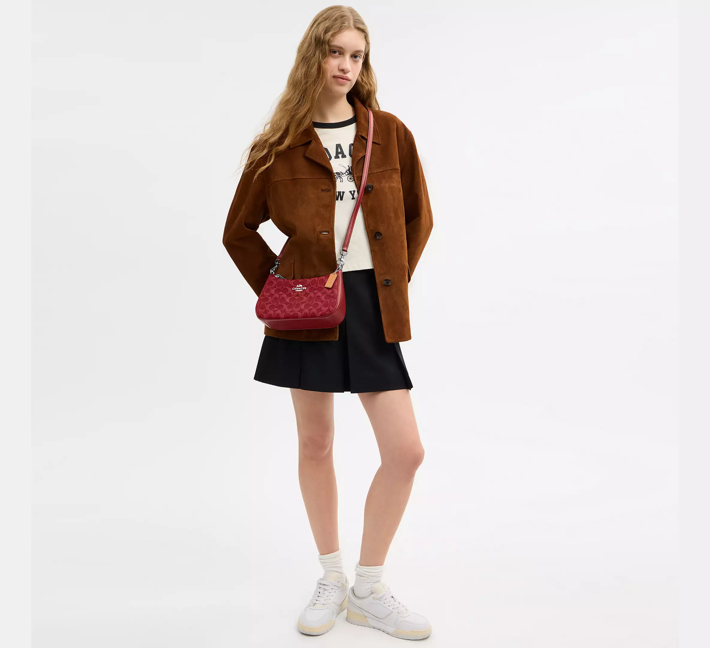 Teri Shoulder Bag In Signature Denim