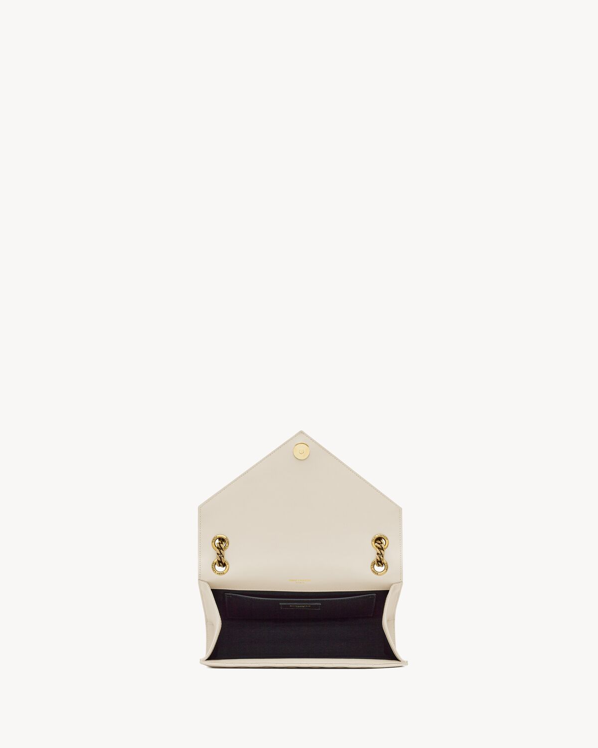 MEDIUM ENVELOPE IN MATELASS LAMBSKIN