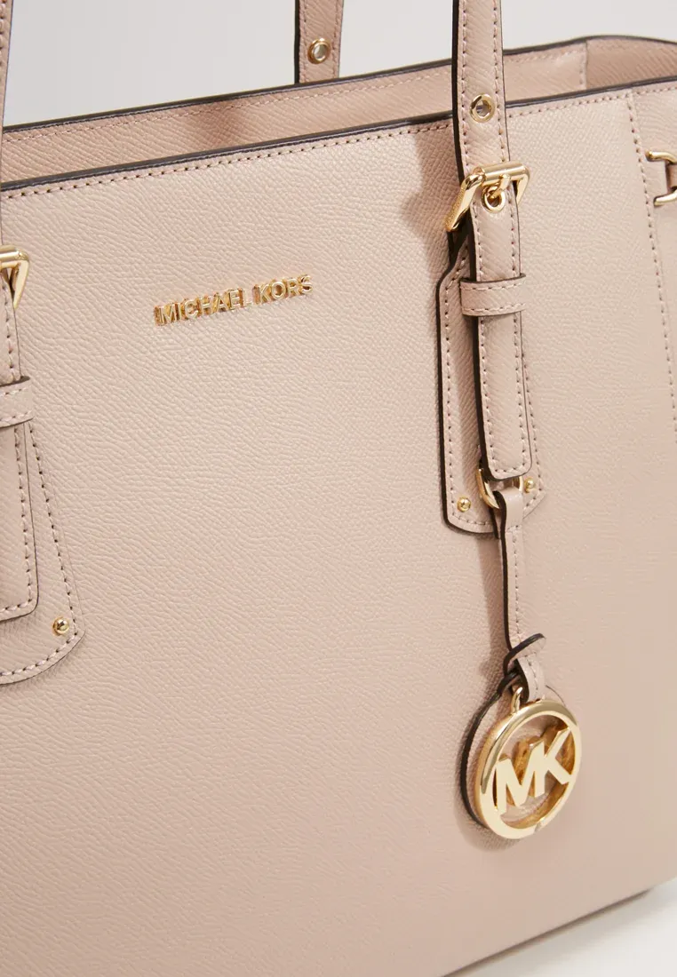 Micththael Kors VOYAGER TOTE - Handtasche - Luggage