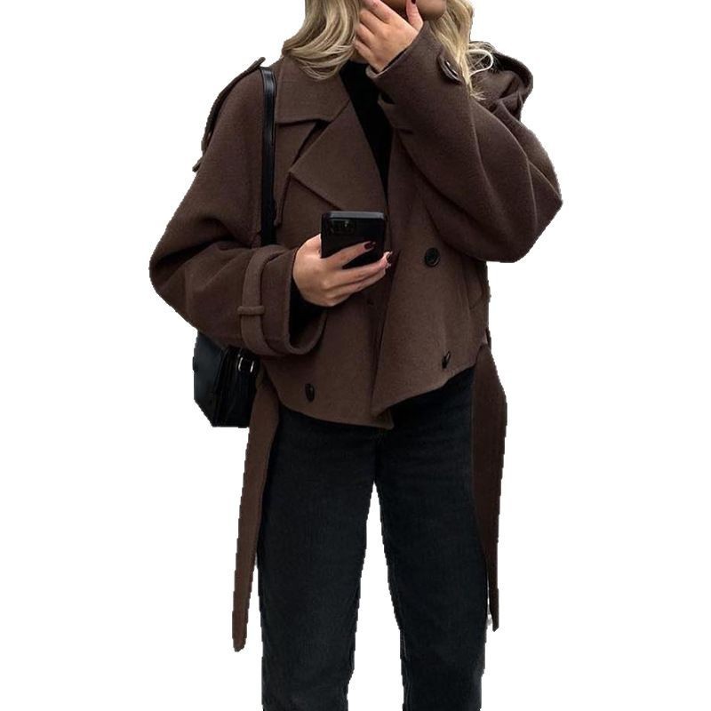 2025 New Style Women's Fashion Short Coat with Wide Lapels and Wool Blend