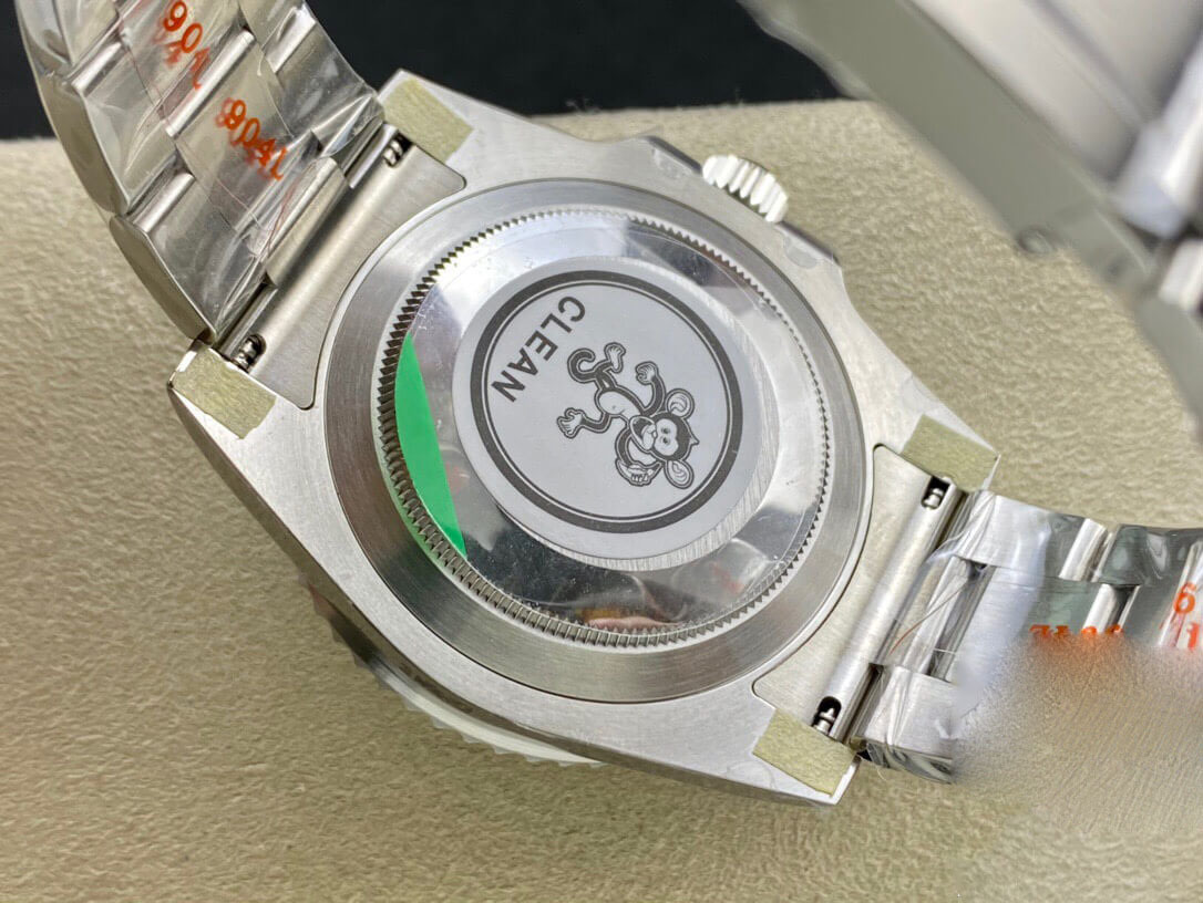 REPLICA ROLEX SUBMARINER 116610LV-97200 CLEAN FACTORY V4 STAINLESS STEEL STRAP