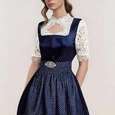 DirndlPop dunkelblau Selina Dirndl  Bayern Kostüme für das Bierfest