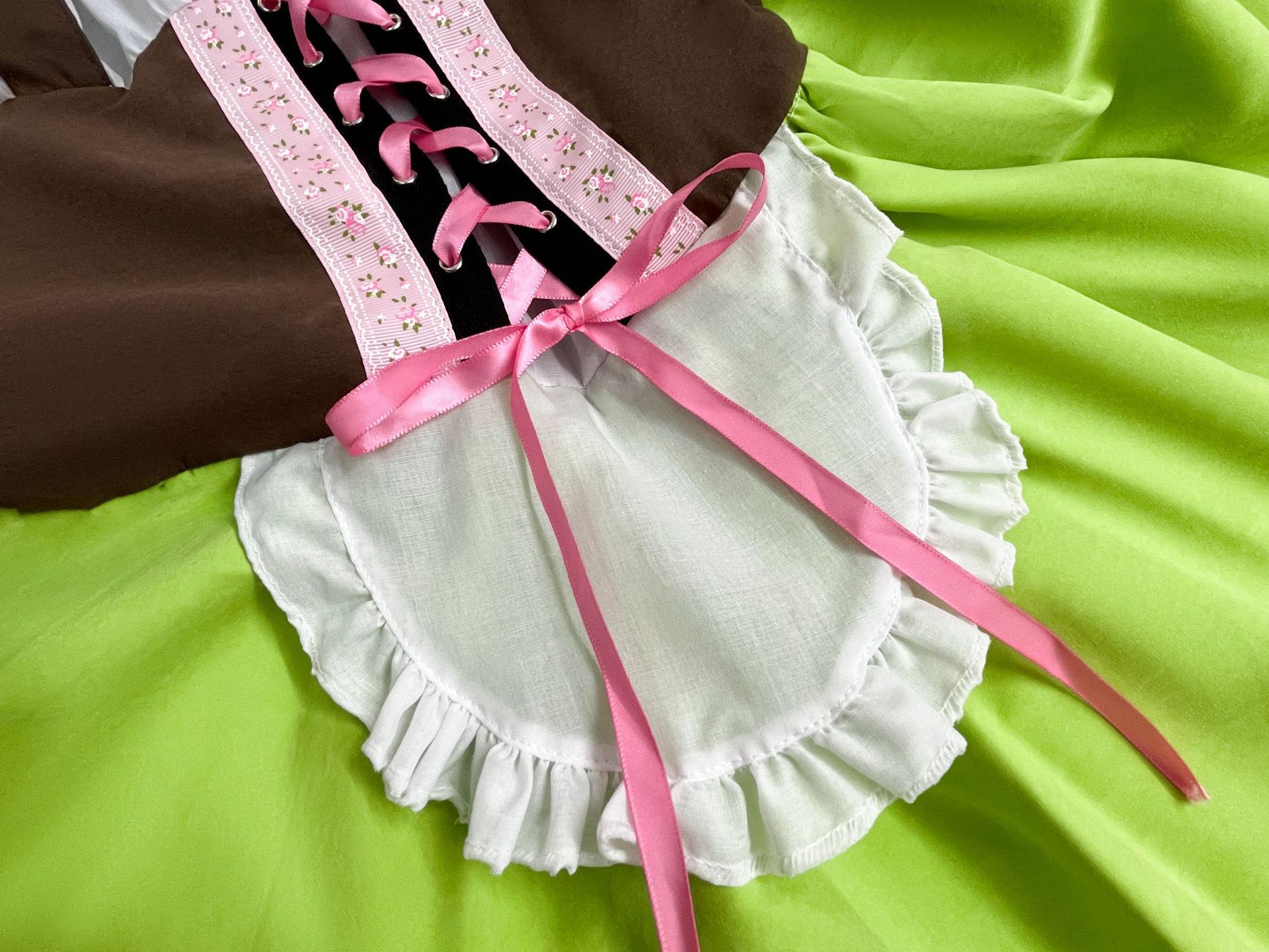 DirndlPop Grün Julia Dirndl Bayern Kostüme für das Bierfest