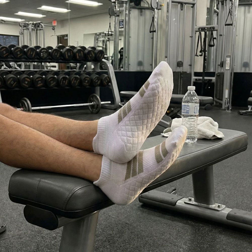 🔥 Premium Orthopedic Sneaker Socks – Cushioned Support for All-Day Comfort