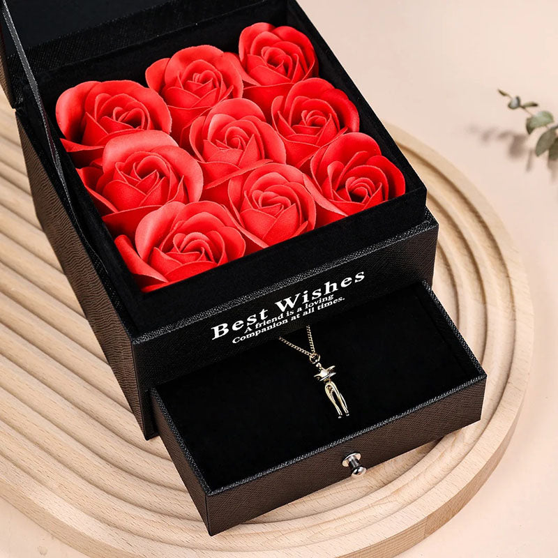 Hugging Couple Necklace – Meaningful Gift for Her