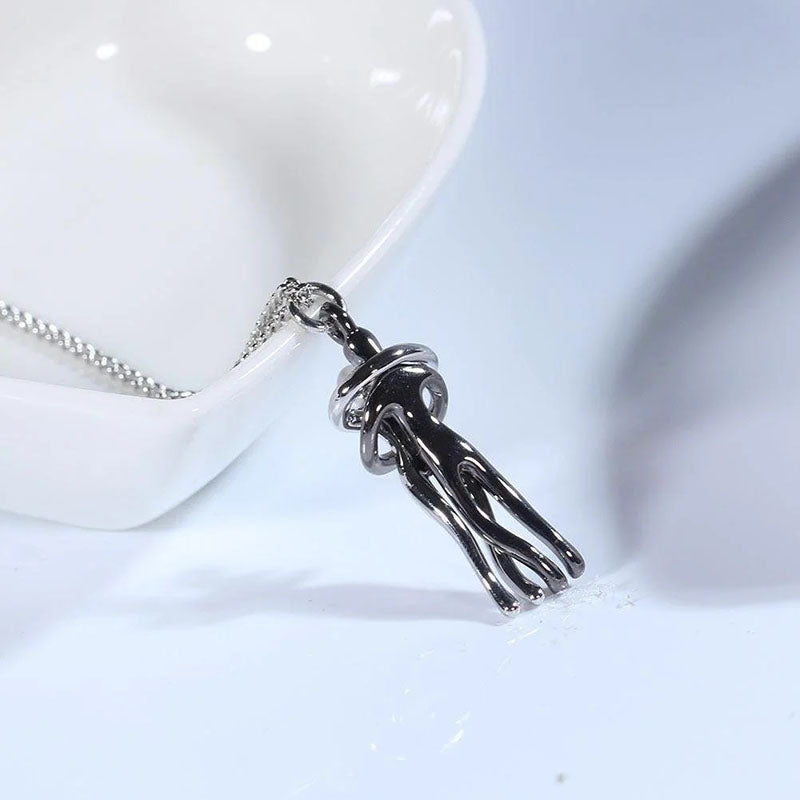 Hugging Couple Necklace – Meaningful Gift for Her