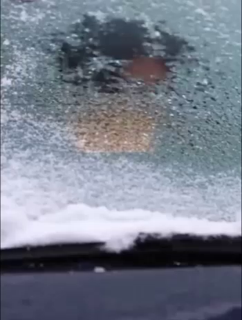 ❄️Koniec z Zimnem w Aucie! Mini Farelka Samochodowa 12V – Natychmiastowe Warmłe Powietrze i Czyste Szyby bez Czekania