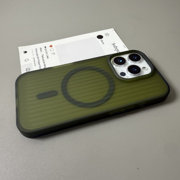 Pine Green Matte Magnetic Case for iPhone