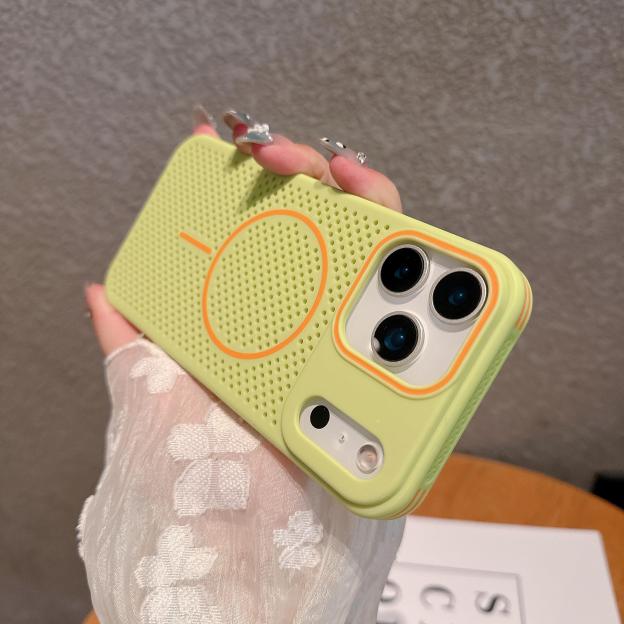 Trendy Minimalist MagSafe Case for iPhone 17 – Vibrant Colors