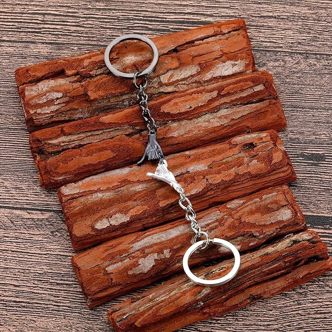 2-Piece Matching Pinky Promise Keychains for Couples in Love