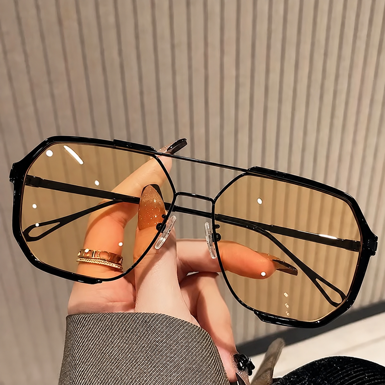 💥Last Day Promotion 49% OFF 💥- Unisex Flat-Top Aviator Shades – Summer Travel & Driving Essentials