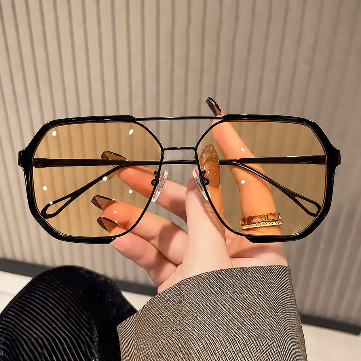💥Last Day Promotion 49% OFF 💥- Unisex Flat-Top Aviator Shades – Summer Travel & Driving Essentials