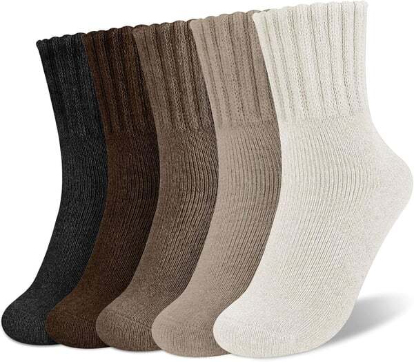 [Copy]【🔥Buy 1 Get 4 Free Only $5.99 for a pair】5 Pairs-Women's Solid Mid-calf Socks