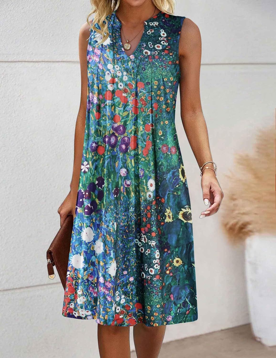 Women Casual A-Line Dress with Pockets 2025 Sleeveless V Neck Pleated Sundress Loose T-Shirt Work Office Dresses
