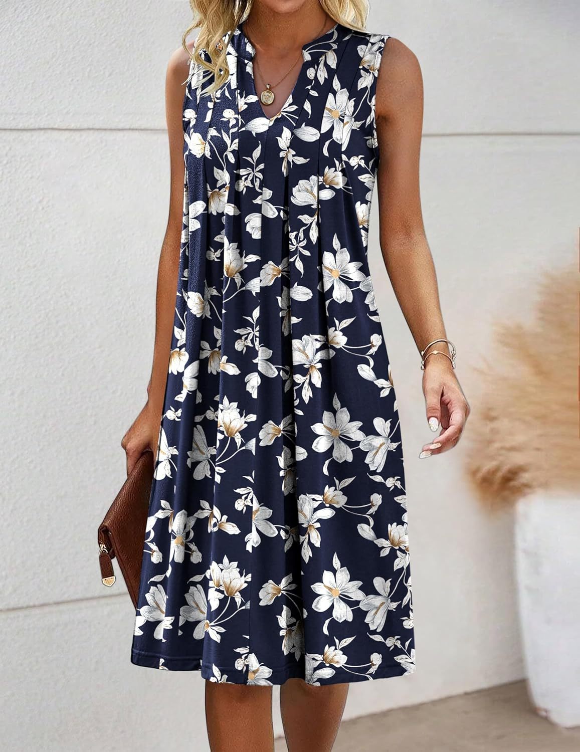 Women Casual A-Line Dress with Pockets 2025 Sleeveless V Neck Pleated Sundress Loose T-Shirt Work Office Dresses