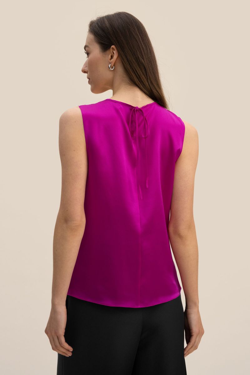#color_Premier fard à joues & Rouge fuchsia