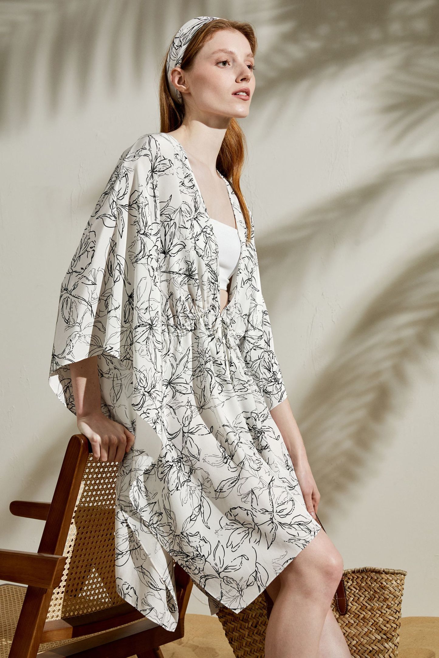 #color_Motif floral noir et blanc