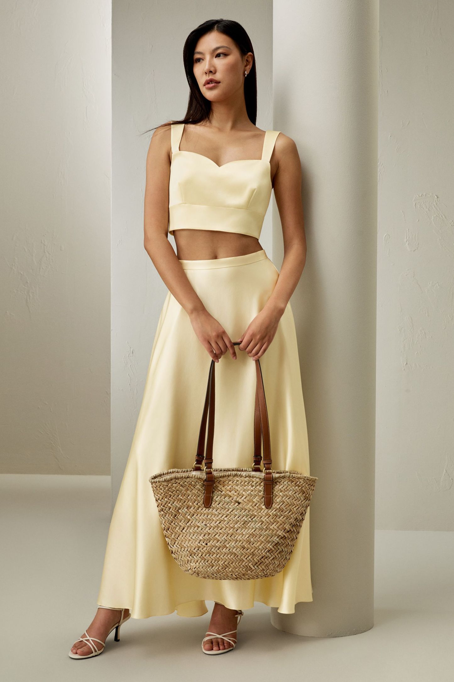 #color_LILYÁUREA® Golden-Yellow