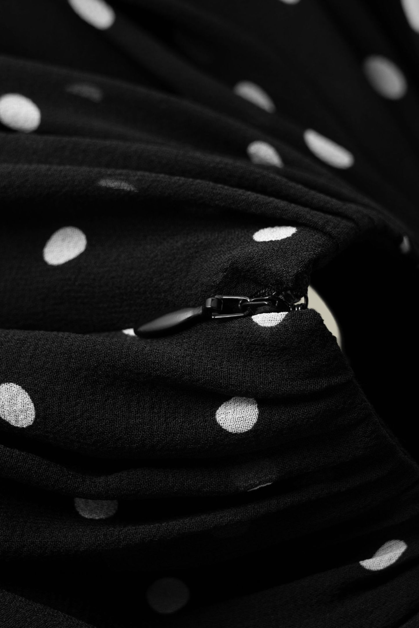 #color_Noir